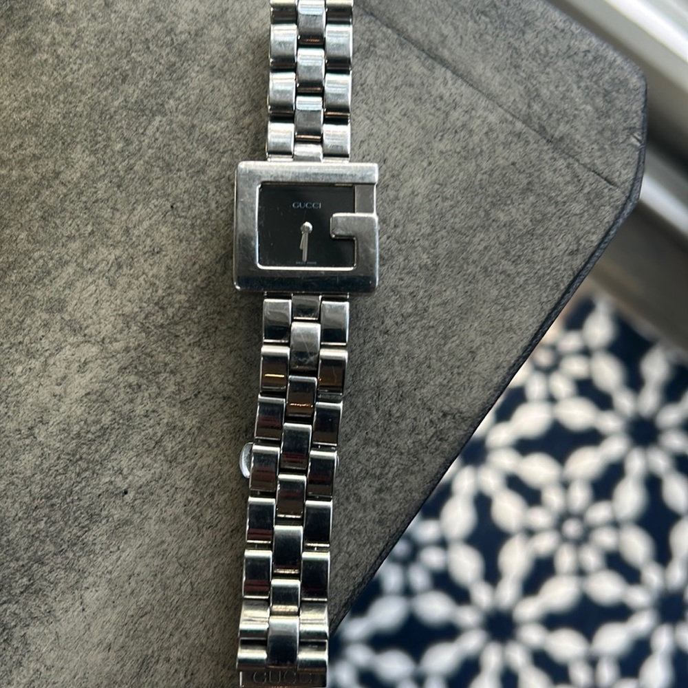 Gucci watch